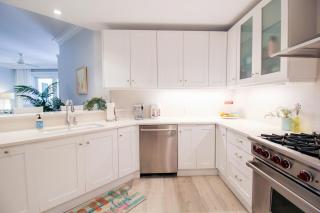 3BR Oceanfront Luxury Condo at the Hyatt Residences on Siesta Key Beach - 4