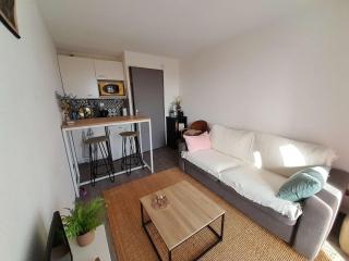 Studio proche plage avec balcon, petit garage et animaux admis - FR-1-324-561 - 8