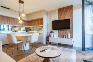 P R A T U M Pink&Blue Mikołajki Apartament Elegance z widokiem na jezioro - 4