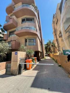 BreezHouse MAMAD Jonah Beach Residence - Tel Aviv - 1