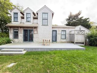 Charming 3-Bedroom Home in the Heart of Oak Bluffs - 5