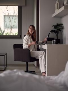 Bond Smart Living Suites - Atene - 8