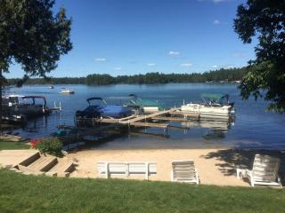 Spacious Lake Cabin Rental with a Private Hot Tub in Ogemaw County, Michigan - West Branch - 5