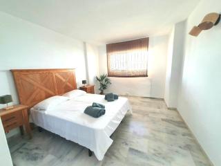 Gran casa luminosa con jardín privado - Estepona - 3