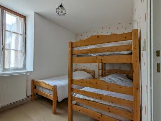 Maison de plain-pied en Brenne avec cour close, Wifi et proche de Châteauroux et étang de pêche - FR-1-591-104 - Neuillay-les-Bois - 1