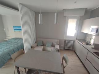 Due passi dal mare - 6