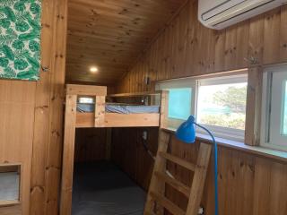 Jeju Chowchow Countryside House Female-Only Dormitory Pet-Friendly - Jeju - 1
