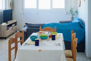 Nirou Studio by the beach - Gra Liyiá - 8