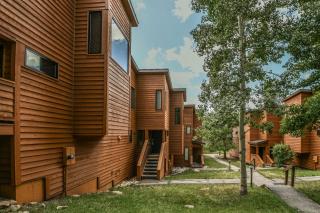 Tennis Townhomes 1309 by SummitCove Lodging - 2