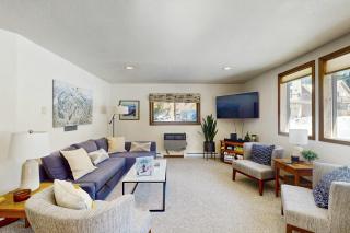 Skiing Sanctuary - 0