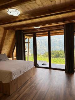 Guest House F Kukaj - Valbona - 1