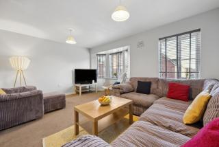 Coventry Accommodation LTD 5 Bedroom House - 4