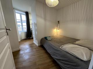 Charmant avec petit balcon au coeur du village - 3