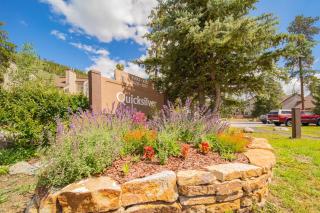Quicksilver 1641 by SummitCove Lodging - 8