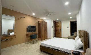 FabHotel The Aroma - New Delhi - 4