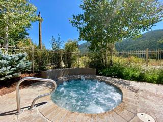 Red Hawk Townhomes 2321 with SummitCove Lodging - Keystone - 2