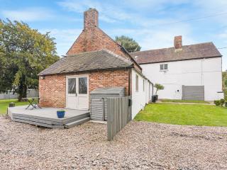 3 Bedroom Country Cottage with Private Garden - Shifnal - 7