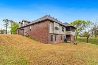 Coler Cottage- Half mi to Coler MTB Trail-Game Room - 9