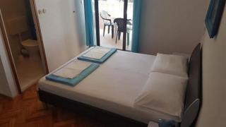 Siesta Beachfront Apartments - Duće - 2