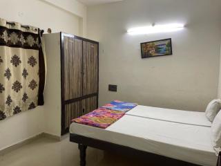 Annamaiah Serenity - Serene Boutique Escape - Tirupati - Home Food Service - 2 KM to Tirumala Alipiri Point Direct Flyover - Tirupati - 6