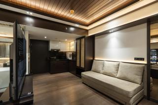 Luxury home - - 6