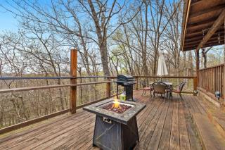 Ozark Escape-Hot Tub-Rural Cabin-9 mi to Eureka DT - Eureka Springs - 7