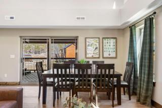 Peaceful Water View-Cozy Cabin-Free Daily Tickets-Near Table Rock-Pvt Hot Tub - Hollister - 9