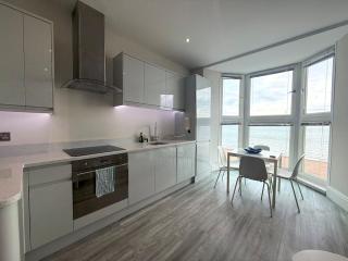 Hazelnut SeaView One Bedroom BN141KIN05 - Brighton & Hove - 0