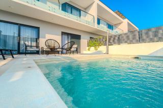Beachfront Villa Azzurro with Seaview - Privlaka - 9