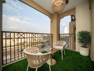 1 Bed Madinat Living Escape With Burj Al View - 0