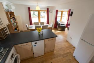 4 Eas Brae Apartment - 3