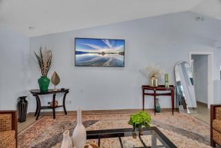 Serene Lakefront Home 3BR 2BA - Port Saint Lucie - 7