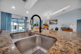 Serene Lakefront Home 3BR 2BA - Port Saint Lucie - 6