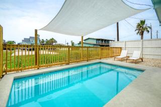 Sleeps 24 2 Homes Walk to the Beach Private Pools Fire Pit Modern Design - 9