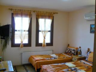 Family Hotel Varusha 2 - Veliko Tŭrnovo - 7