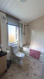 Dune Haven Luxury Beachside Lodge - Lossiemouth - 3
