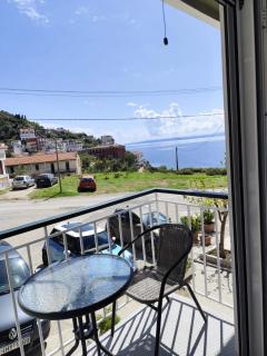 Dreams Street Apartment - Loutra Edipsou - 0