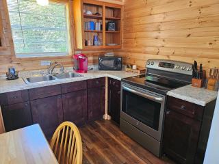 Southern Comfort Inn and Resort - - 4