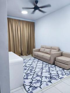 Ustazahhomestay - - 0