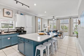 Tidal Charm by AvantStay Walk to Beach Community Pool Balcony Ocean Views - Panama City Beach - 4
