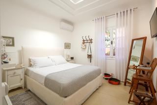 D' Aniel Mansion - Fira - 5