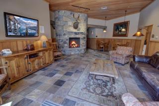 Jack Pine 8005 by SummitCove Lodging - 3