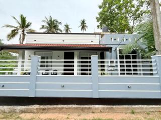 Airport Heaven's Corner Home Stay Negombo - 3