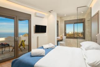 Minimalist Mediterranean Blue key Villa with Sea View & Infinity Heated Pool - 5