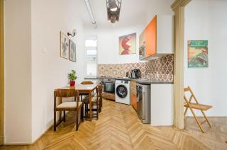 BudapeStayz - Baross Apartments - Budapest - 3