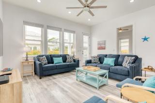 Flipper by AvantStay 18-Person Retreat w Pool - Destin - 6