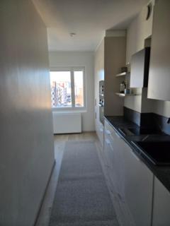 A beautiful renovated top floor apartment in city center - 1