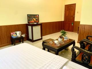 Hung Vuong Hotel - 0
