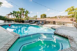 5BR Oasis with Pool, Arcade, Sauna - La Mesa - 0