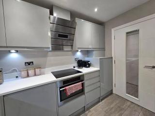Hazelnut Seafront One Bedroom BN1GRE36 - Brighton & Hove - 3